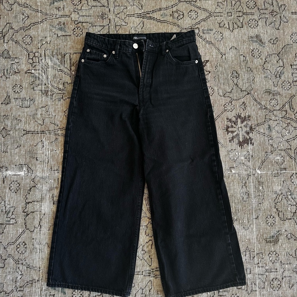 Zara Black Wide-Leg Jeans